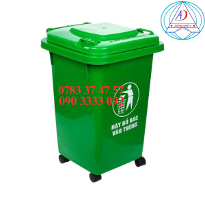 thung-rac-60-lit-mau-xanh