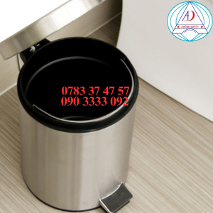 thung-rac-dap-chan-20-lit