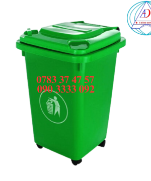 thung-rac-60-lit-mau-xanh