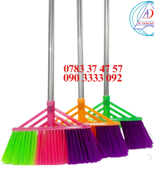 choi-nhua-quet-nuoc-can-inox