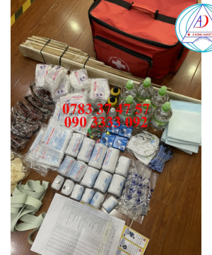 tui-y-te-cuu-thuong-do-C